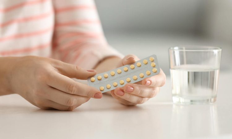 Bổ sung estrogen tổng hợp, hãy coi chừng!