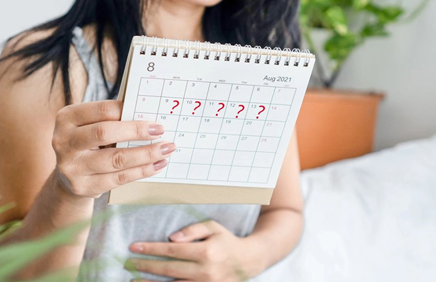 Rối loạn kinh nguyệt ở phụ nữ tiền mãn kinh – Có cần hỗ trợ điều trị